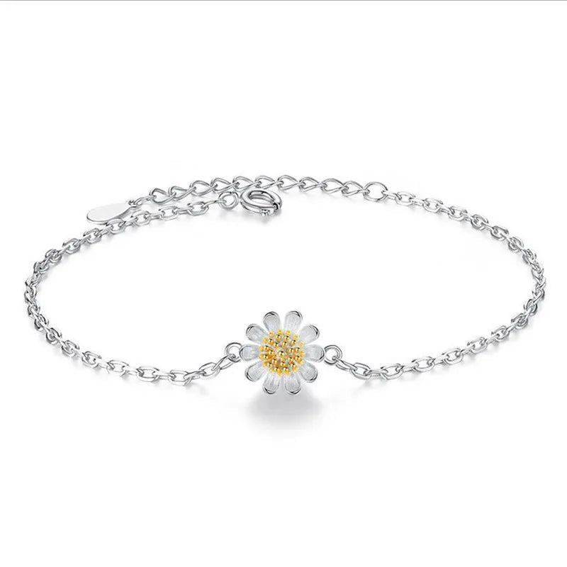 Elegant 925 Sterling Silver Daisy Bracelet for Women