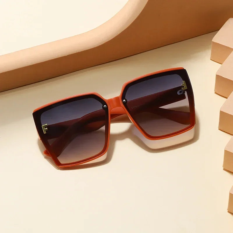 Chic Oversized UV400 Square Sunglasses for Women