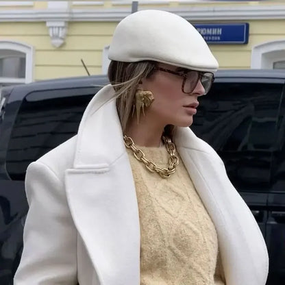 Luxurious Wool Felt Beret - Timeless Winter Elegance