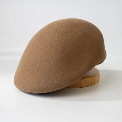 Luxurious Wool Felt Beret - Timeless Winter Elegance
