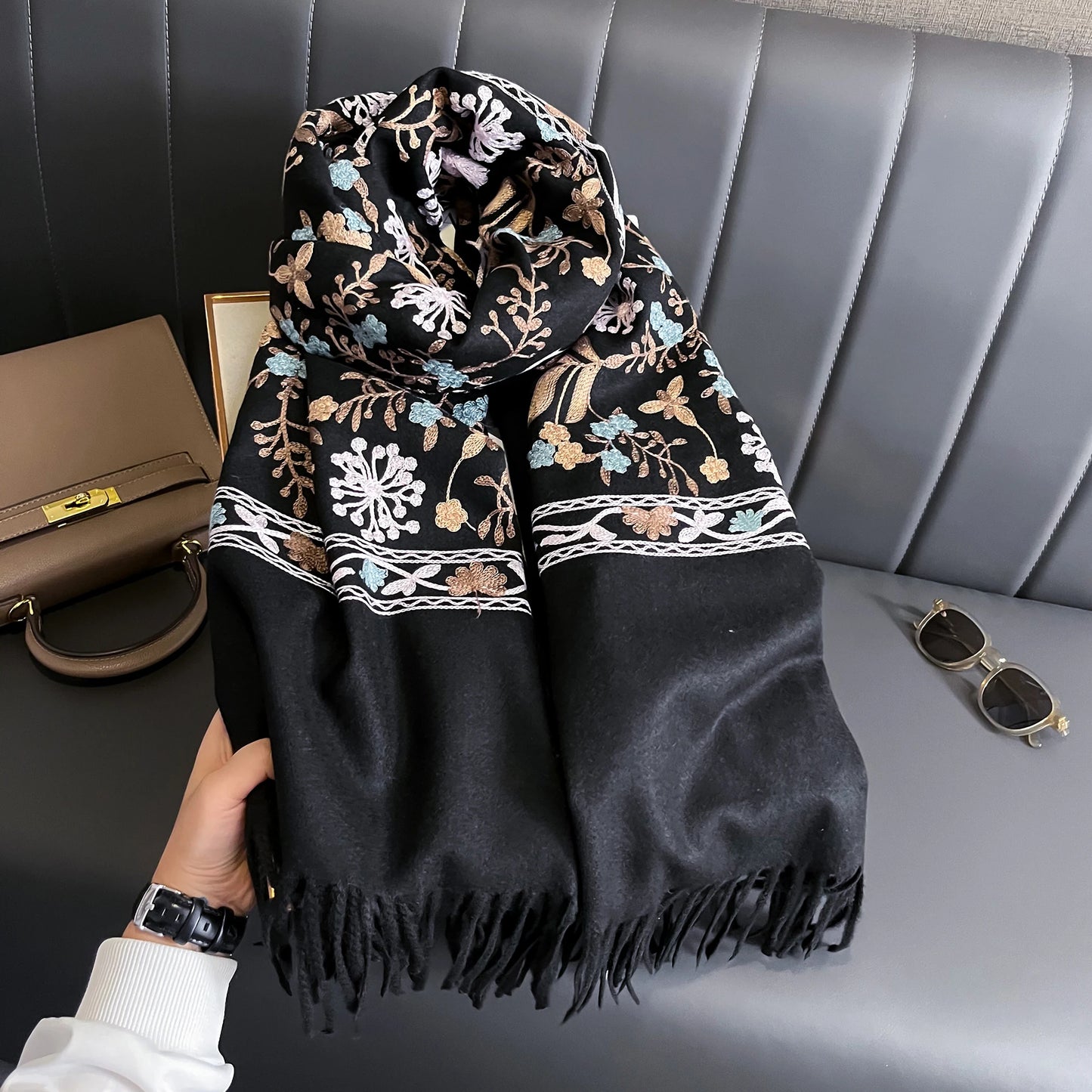 Luxurious Embroidered Cashmere Scarf for Women